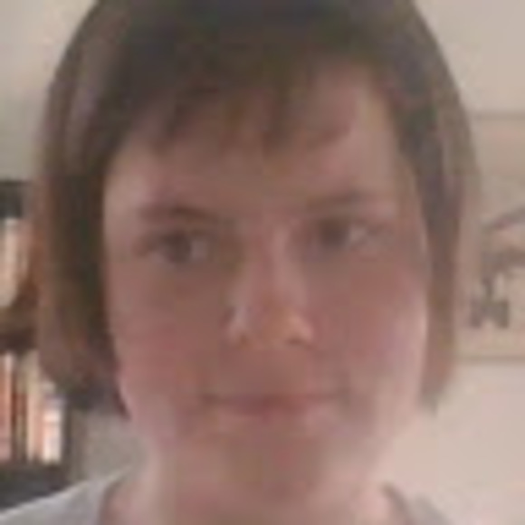 Meet your Posher, Amelia - Picture 1 of 1